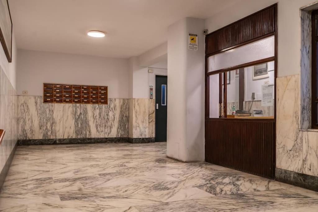Butterfly Panoramic Apartment Napoli Eksteriør billede